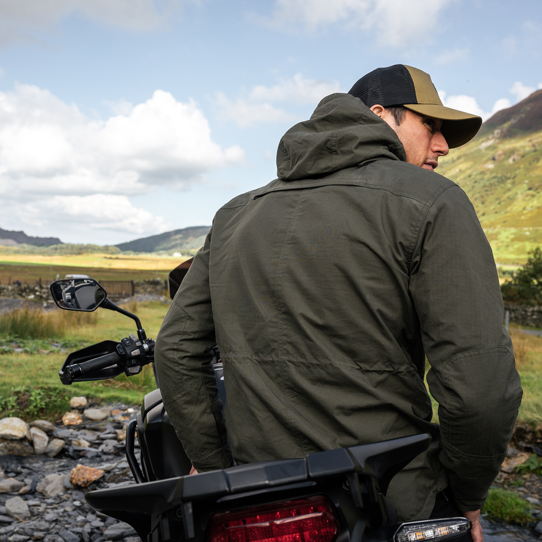 Merlin Explorer Smock jacket in green