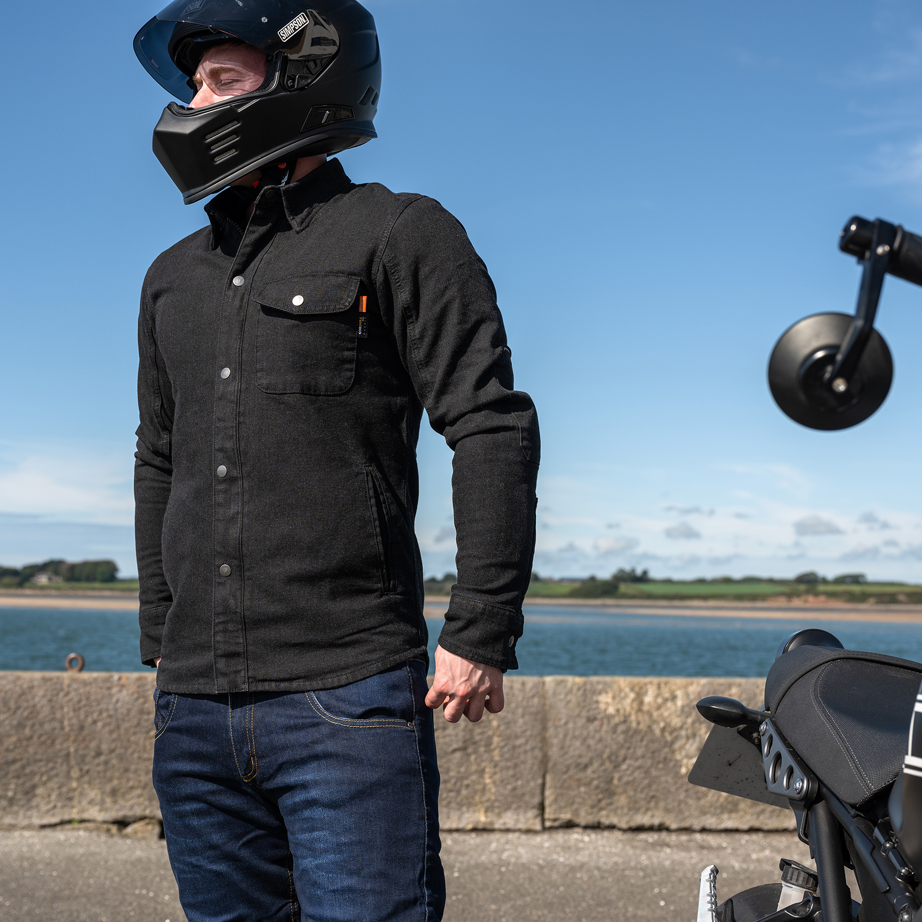 Lifestyle image of Merlin Porta shirt in black