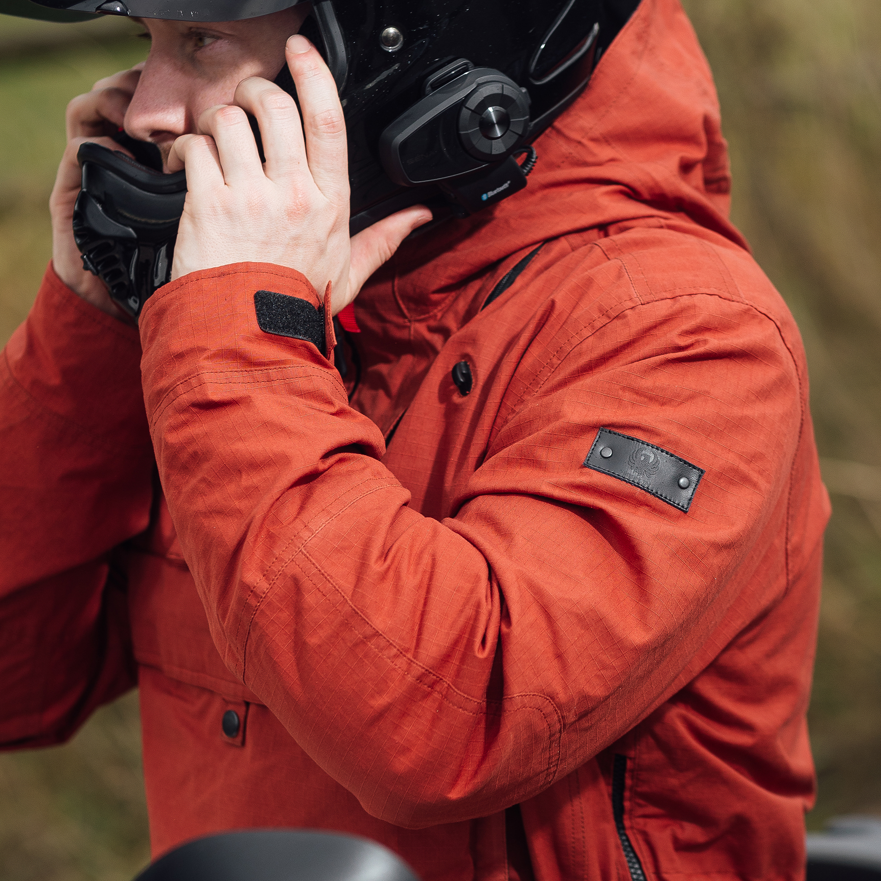 Merlin Outlaw smock in ochre