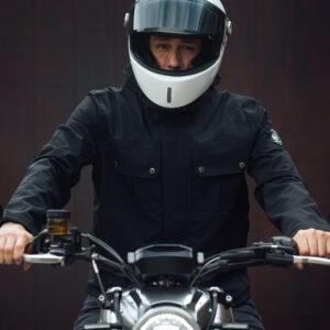 Lifestyle image of the Merlin Bramshaw jacket