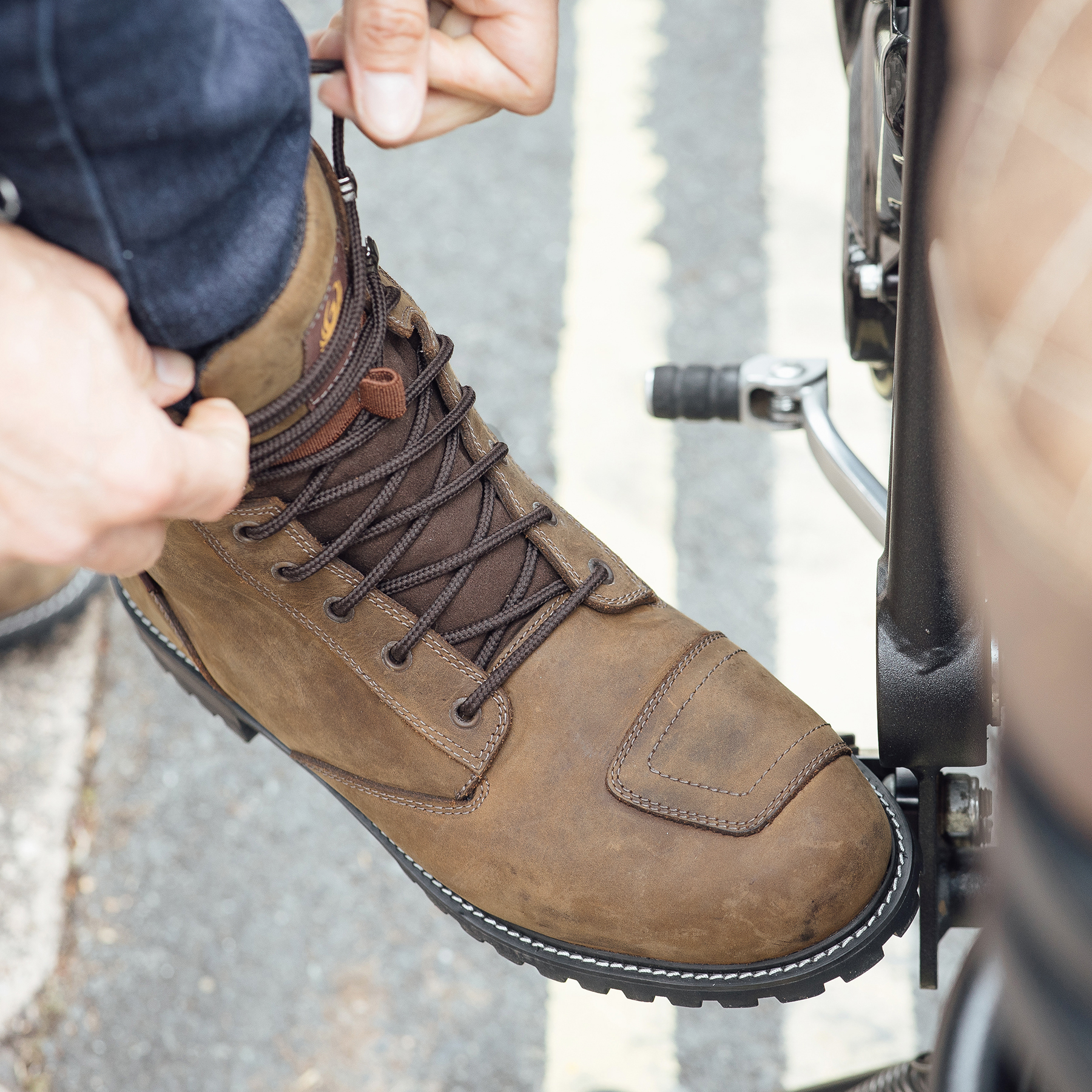 Merlin Drax II boot in brown