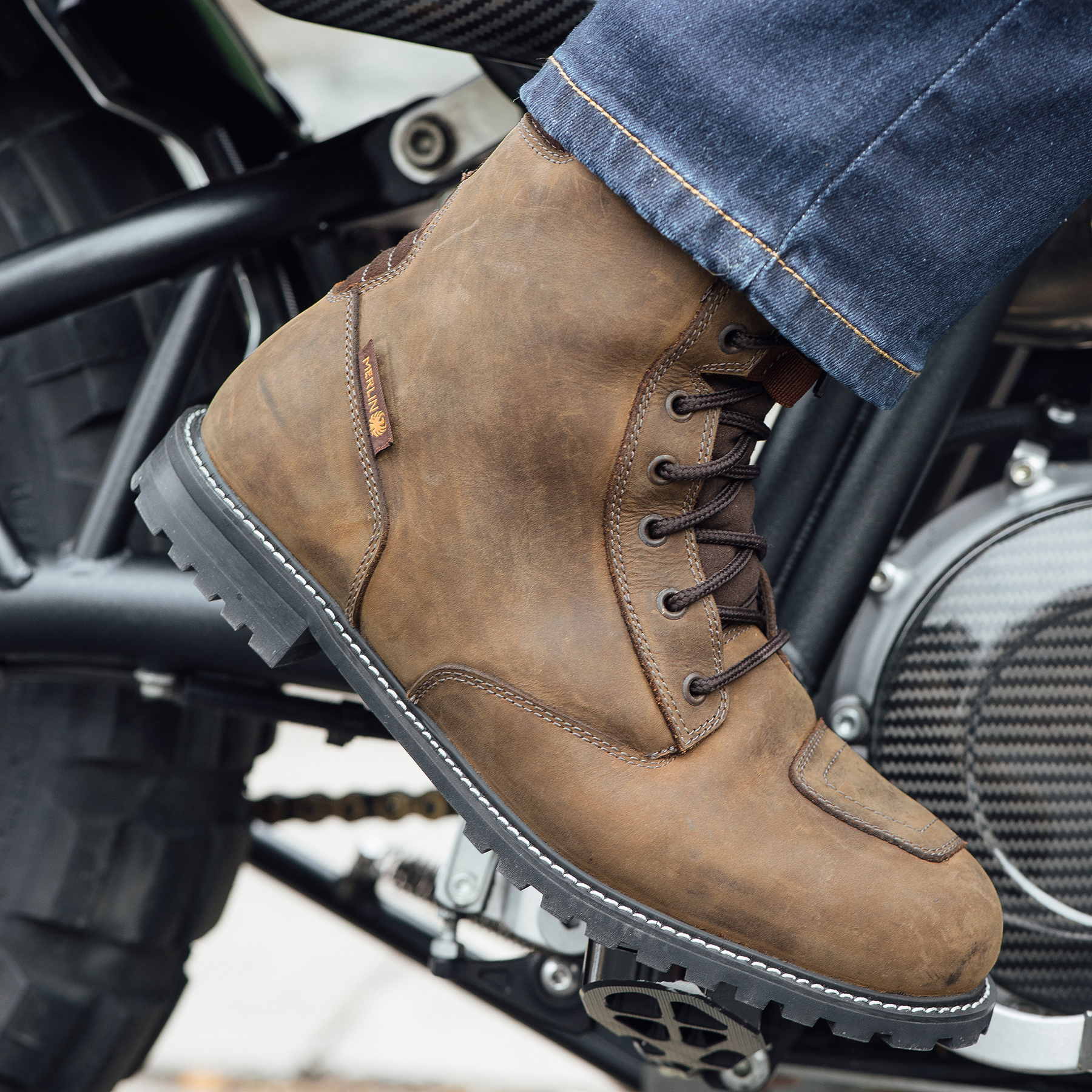 Merlin Drax II boot in brown