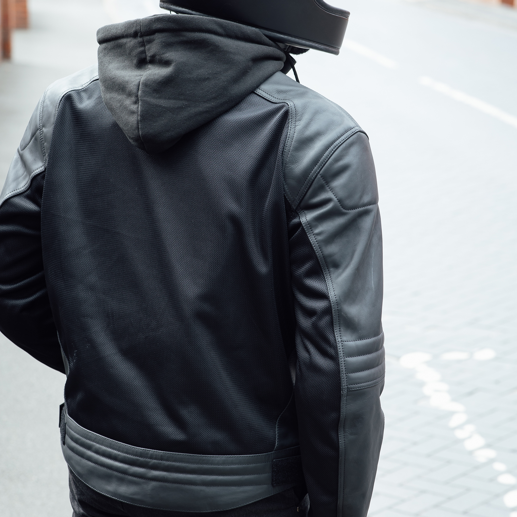 Merlin Rigger mesh jacket black